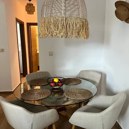 Blue Moon * Νυδρί